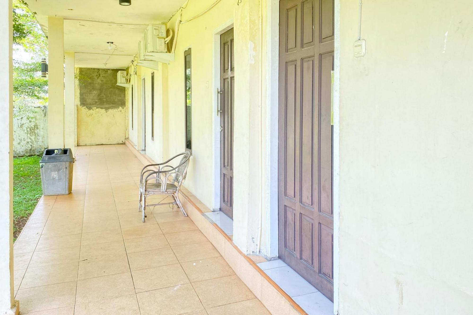 Hotel Pantai Panjang Bengkulu Redpartner Экстерьер фото