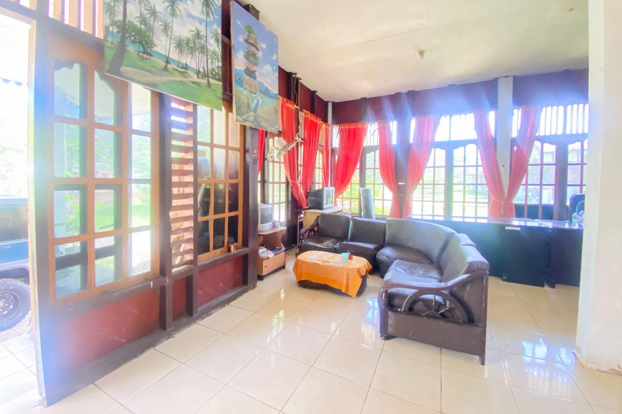 Hotel Pantai Panjang Bengkulu Redpartner Экстерьер фото